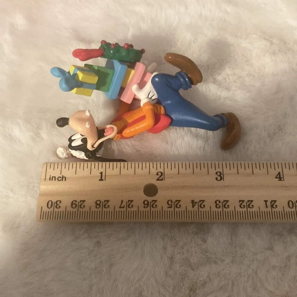 Disney Goofy Tree-Rific Treasures Christmas Ornament
